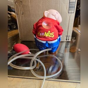 Vibtage Moonies Mooning Car Window Gag